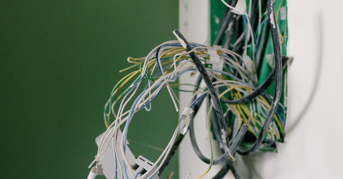 How long does cast iron sewer pipe last?